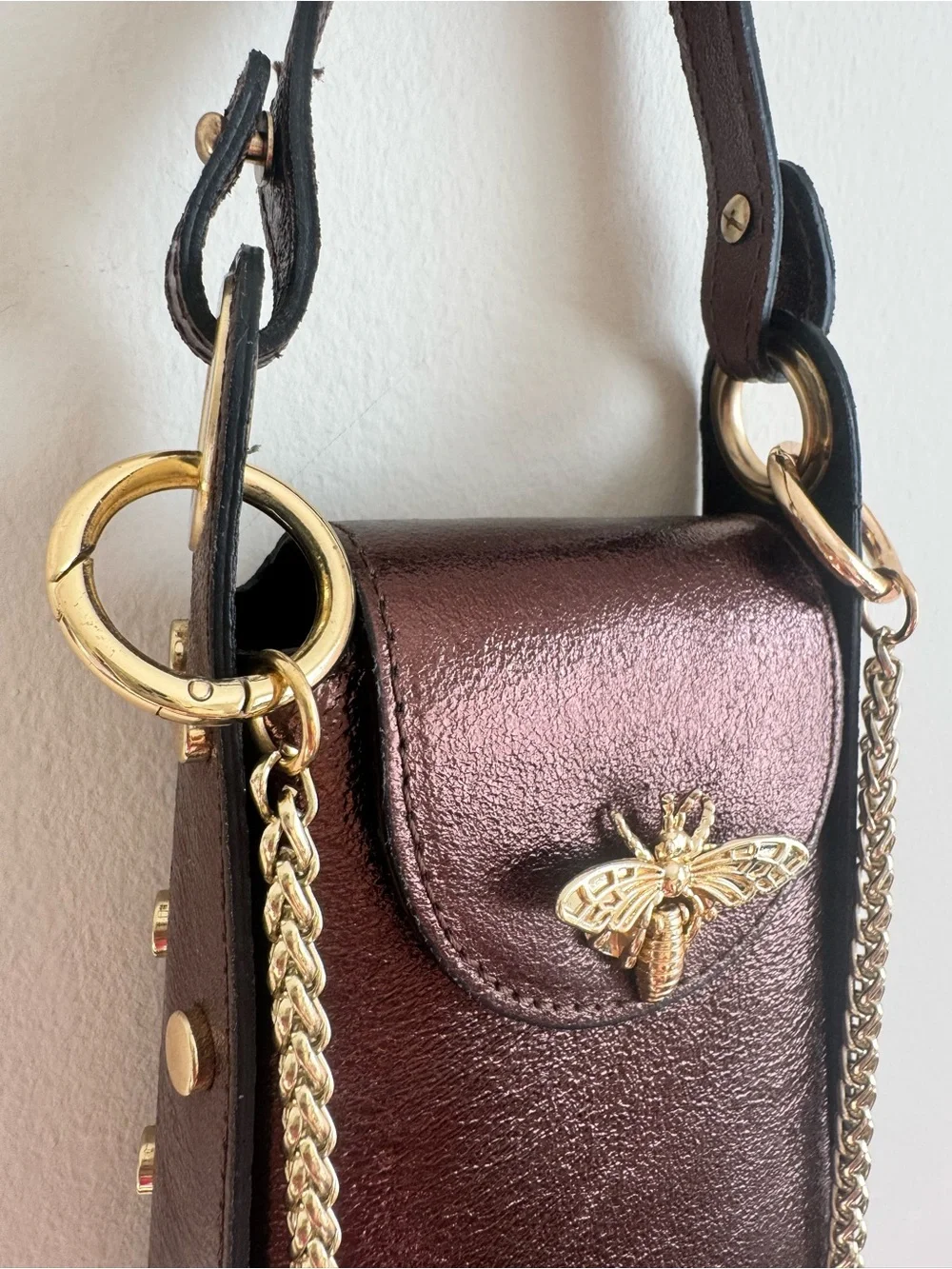 Vera Pelle Metallic Bronze Leather Bee Phone Crossbody Bag Made in Italy